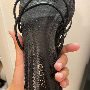 BLACK ALDO SANDLES Size 5